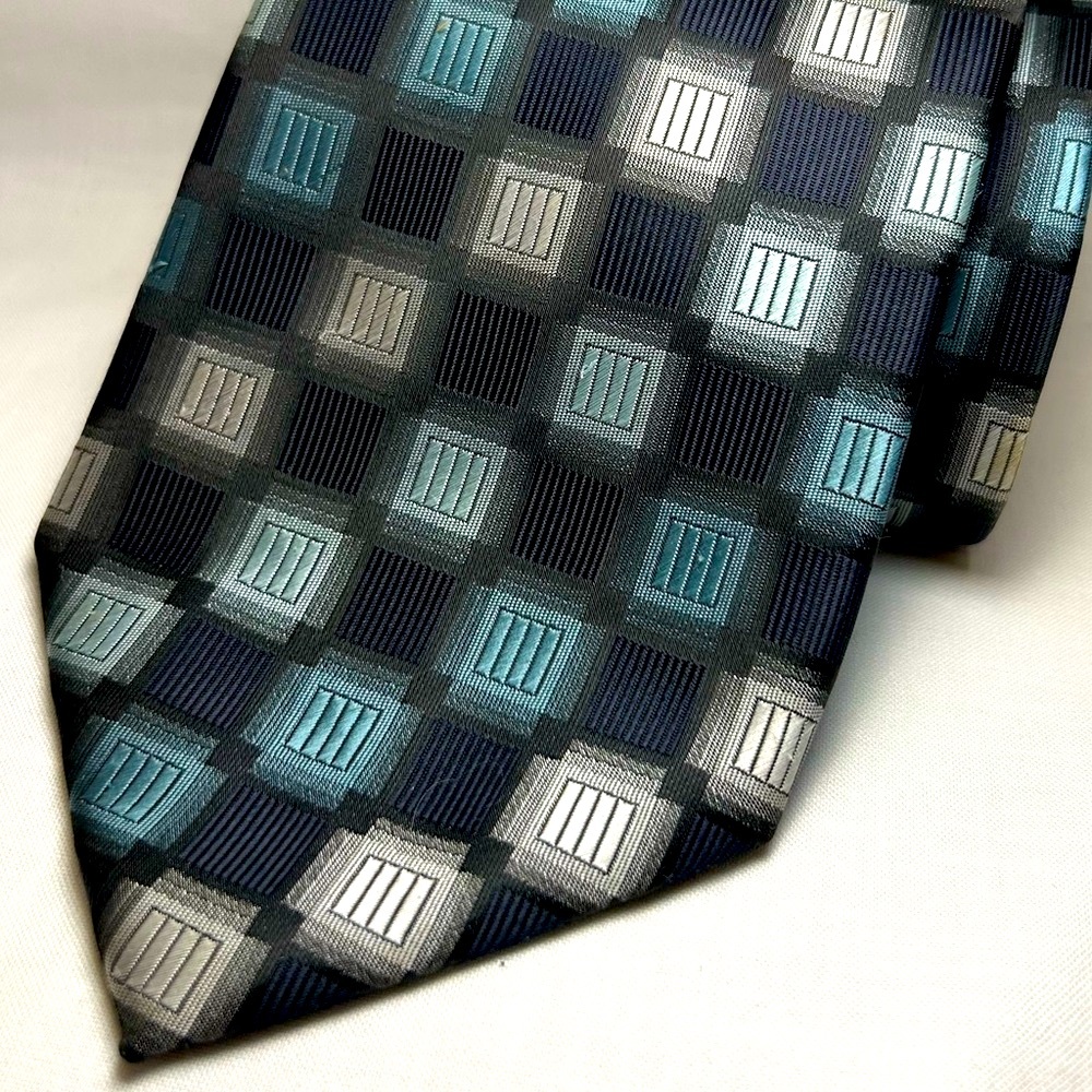 Blue Tie - Picture 3 of 9